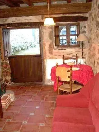 Nyaraló La Plazuela Navalguijo